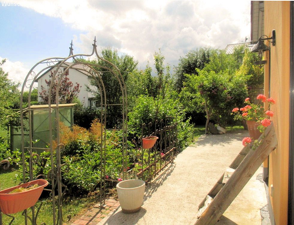 ++ TOLLES ENERGIESPARHAUS ++ AUCH FÜR GROSSE FAMILIEN GEEIGNET ++ 