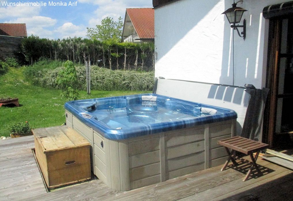 Whirlpool auf Terrasse