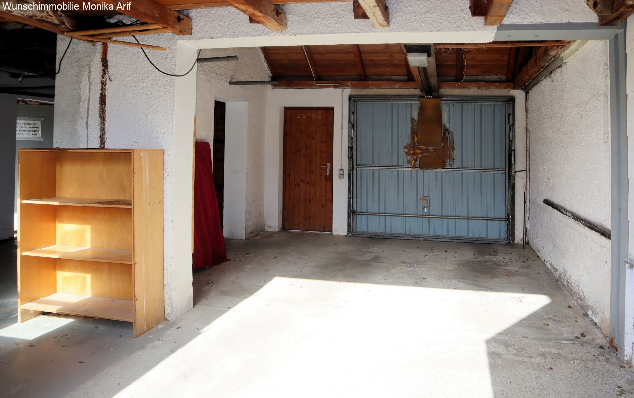 Garage mit Lagerfläche