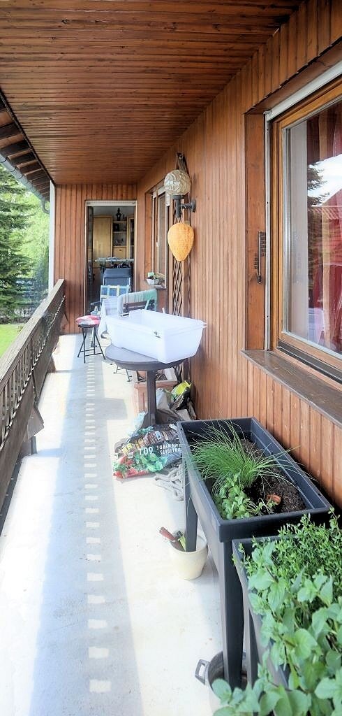 Balkon OG