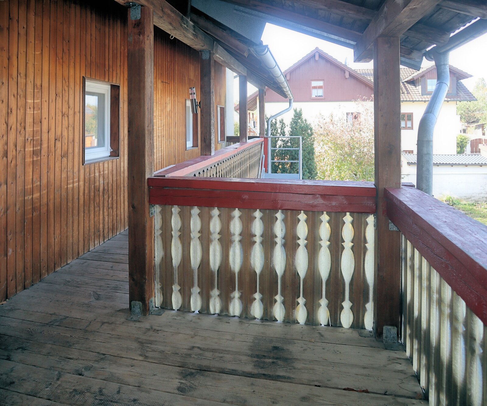 Aussen Zugang OG Aussen Zugang OG