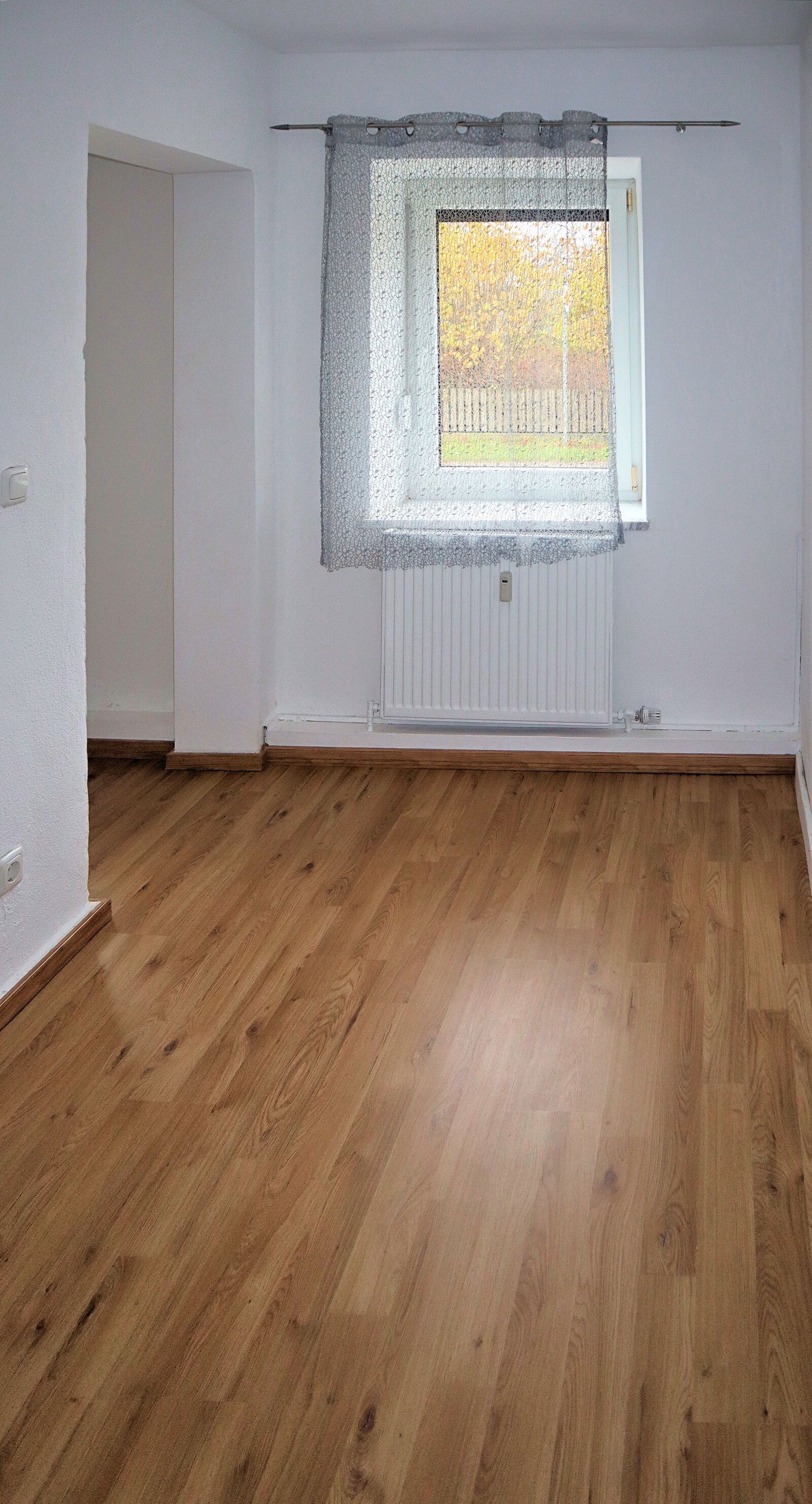 Whg 1) ELW Ankleide Whg 1) ELW Ankleide