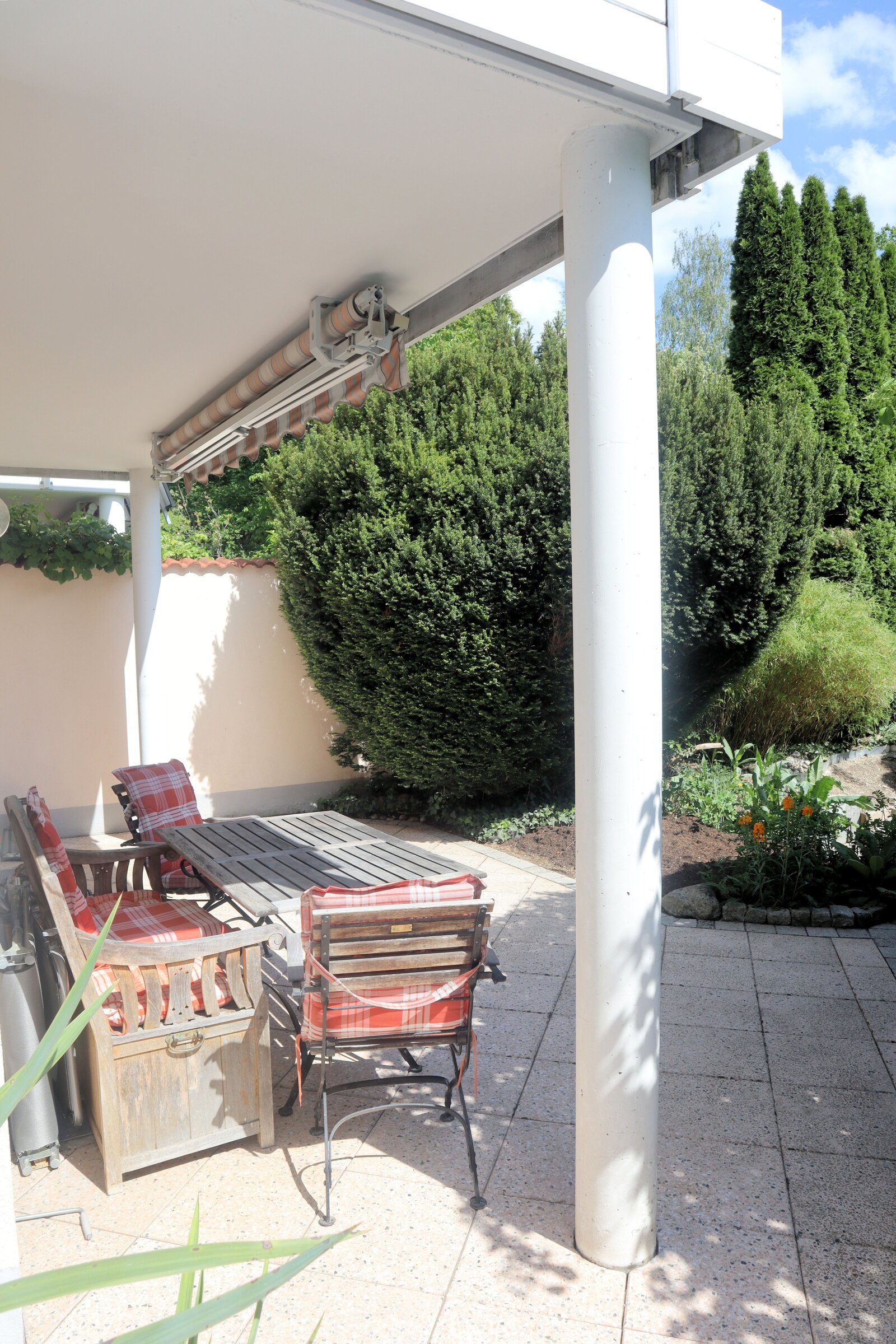 Terrasse Südseite Terrasse Südseite