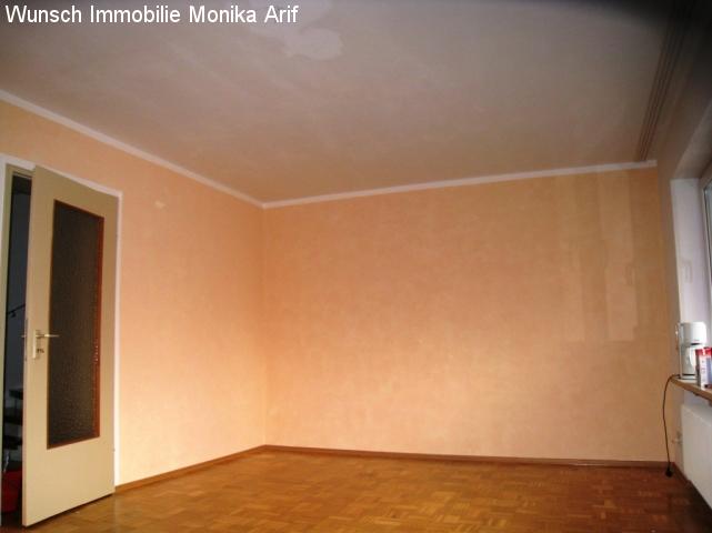 4 Wohnzimmer